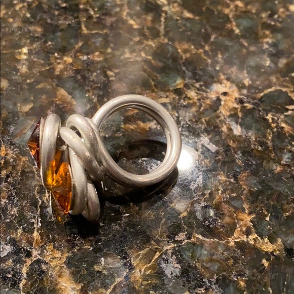 Swarovski Crystal Ring - Picture 3 of 6
